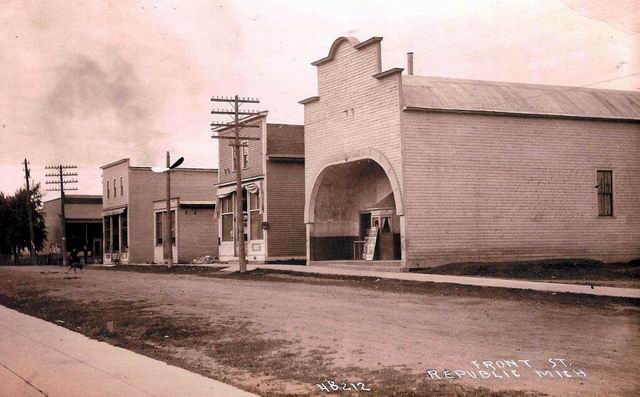 Pastime Theatre - 1910 From Paul (newer photo)